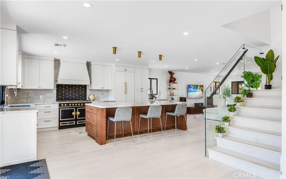 1231 South Irena Ave Redondo Beach, CA 90277
