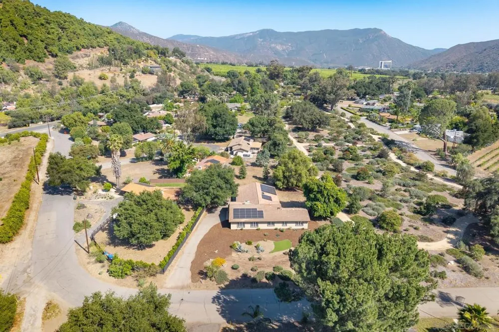 31973 Runway Drive Pauma Valley, CA 92061