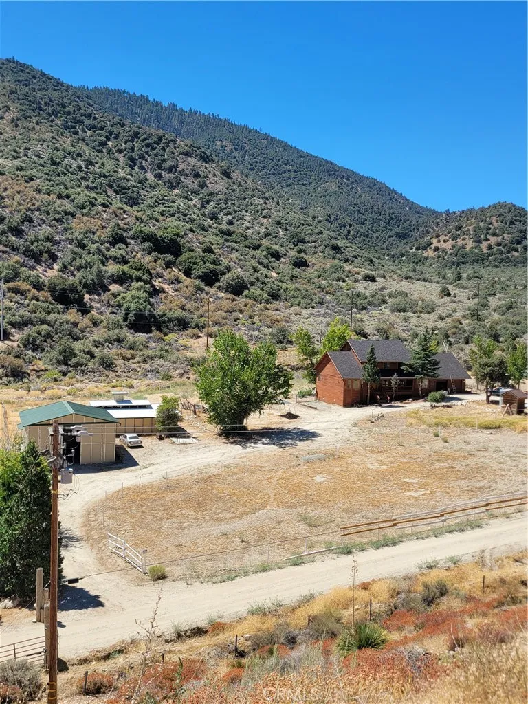 5148 Frazier Mountain Park Frazier Park, CA 93225