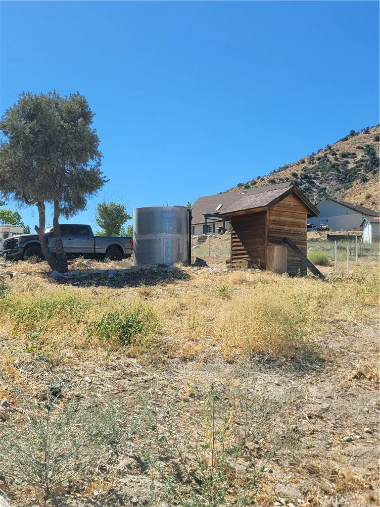 5148 Frazier Mountain Park Frazier Park, CA 93225