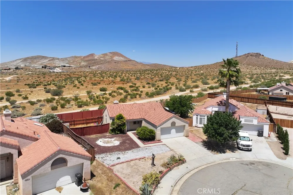 3633 Capri Court Rosamond, CA 93560
