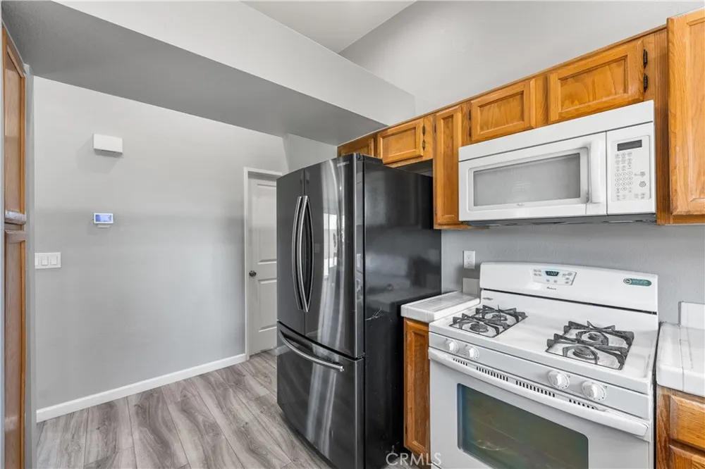 3633 Capri Court Rosamond, CA 93560