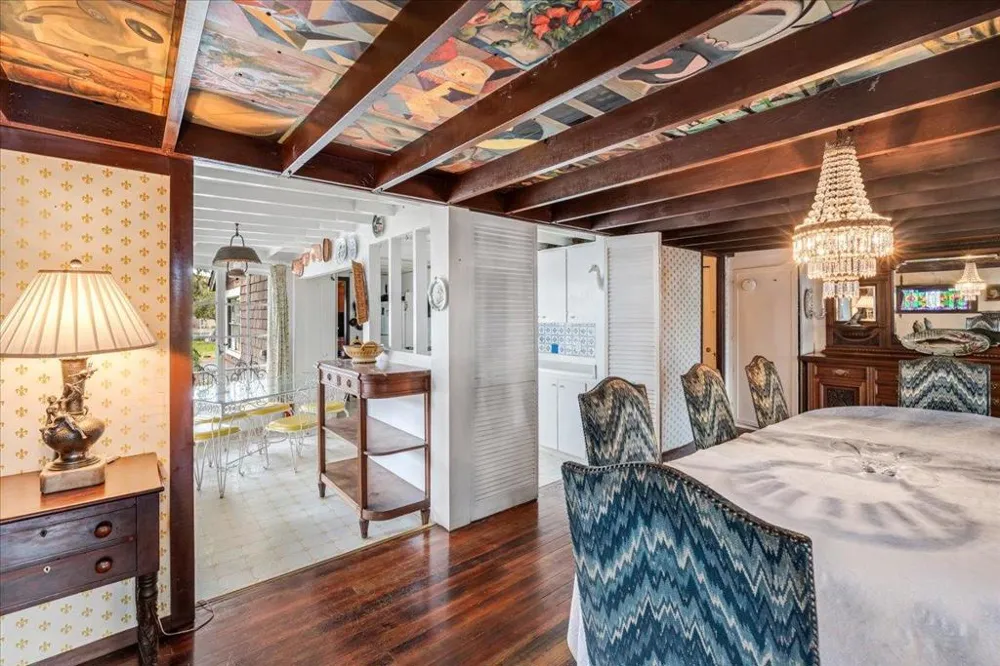 841 Congress Avenue Pacific Grove, CA 93950