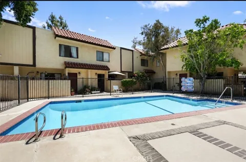 13540 Hubbard #28