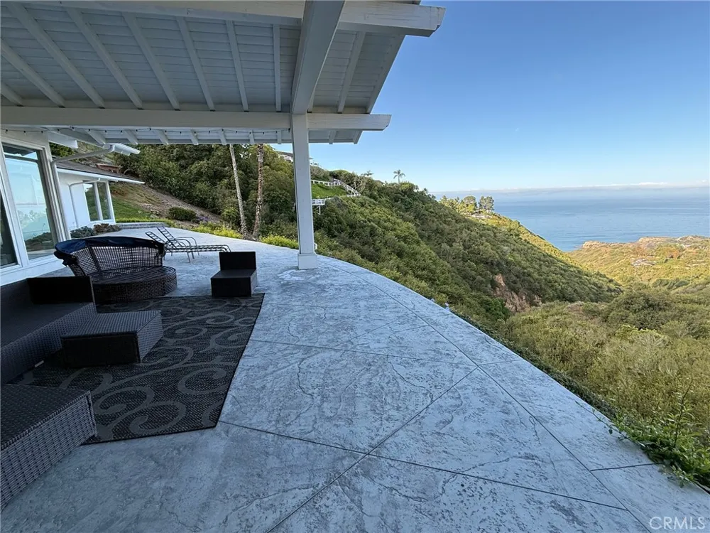 7 Southfield Drive Rolling Hills, CA 90274