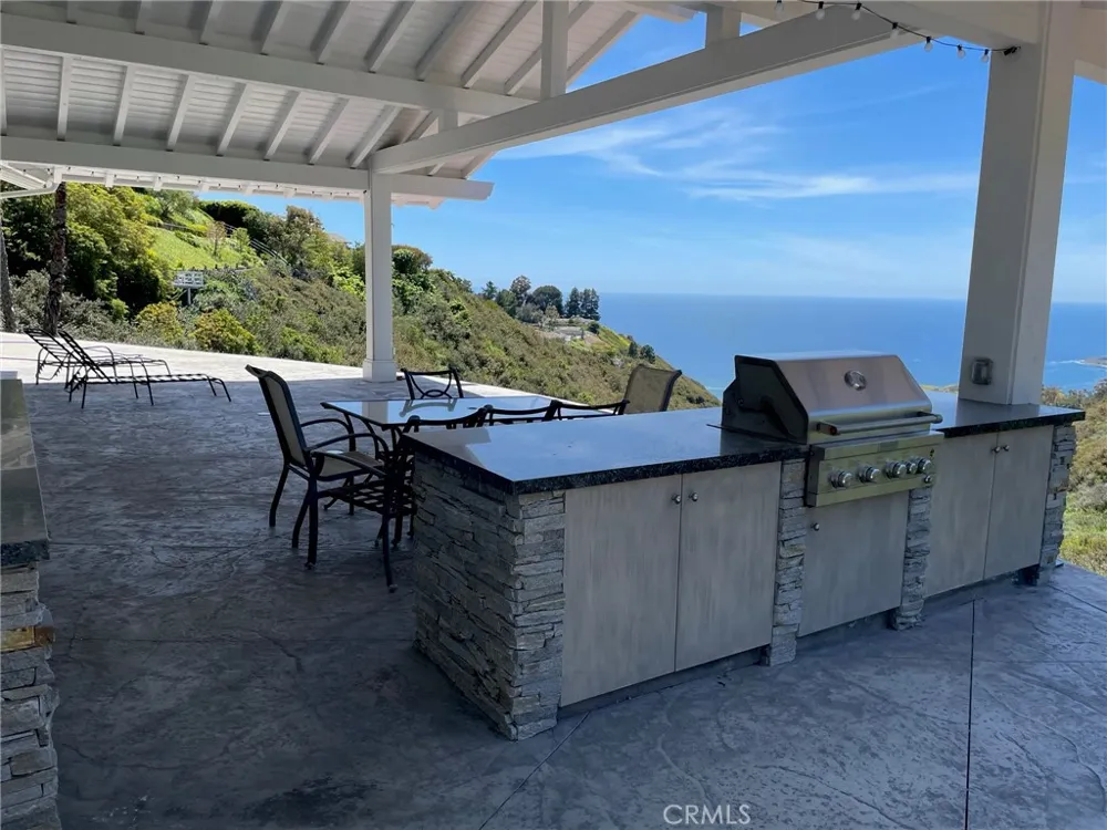 7 Southfield Drive Rolling Hills, CA 90274