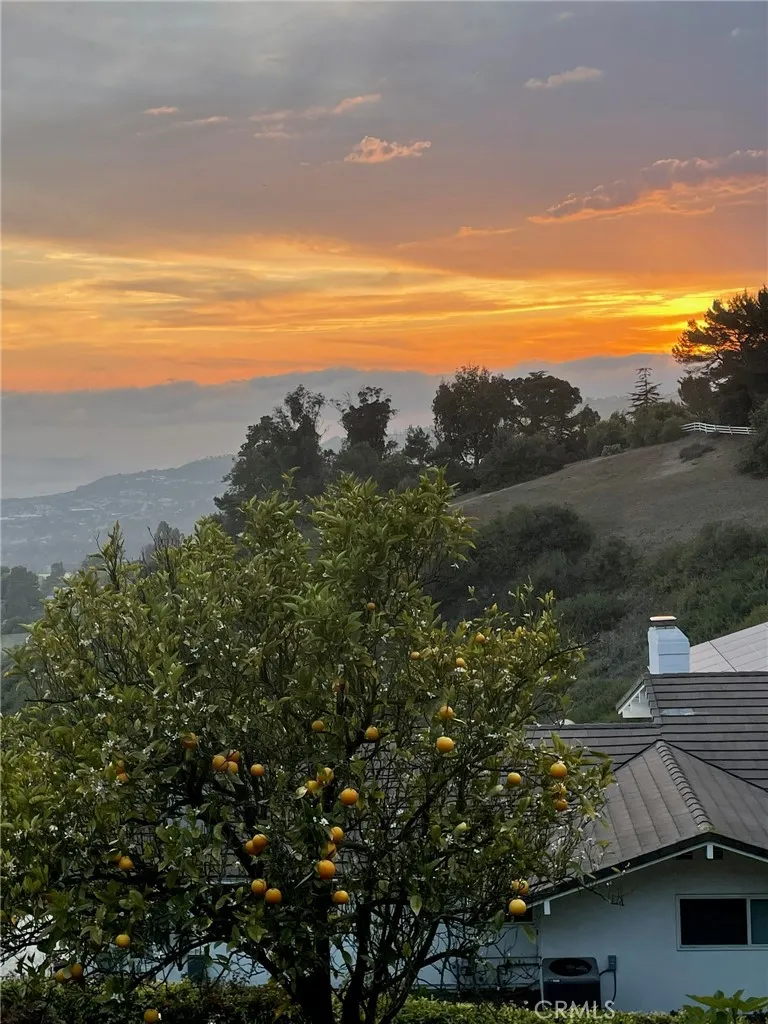 7 Southfield Drive Rolling Hills, CA 90274