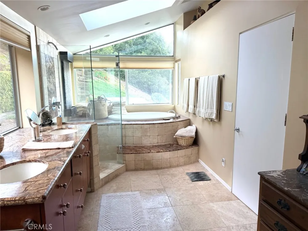 7 Southfield Drive Rolling Hills, CA 90274