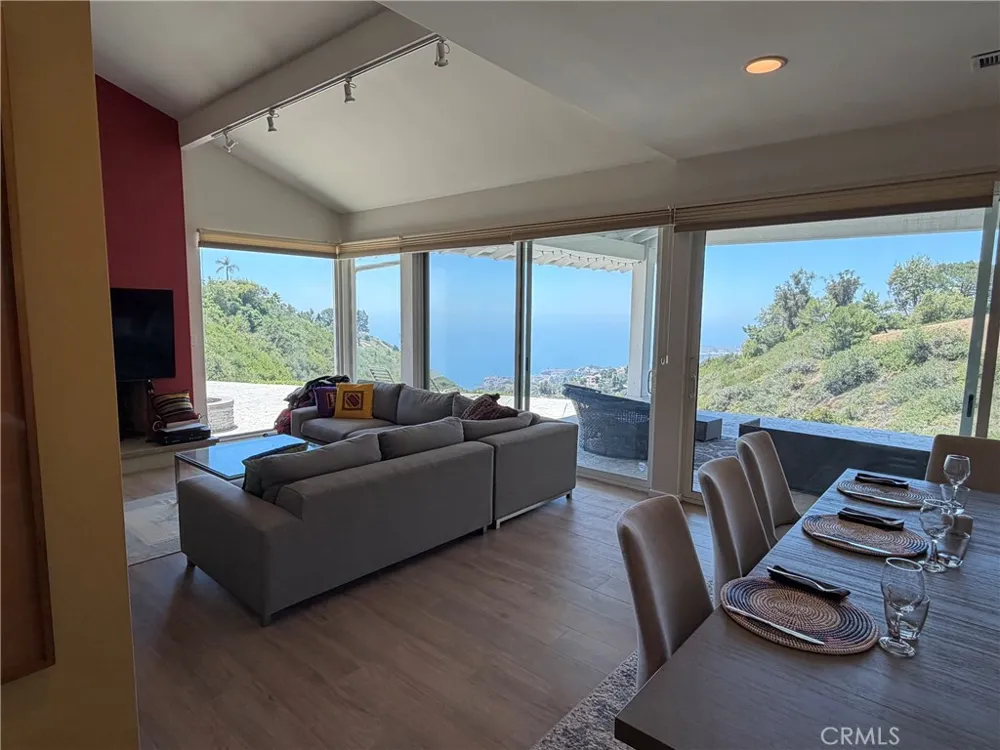7 Southfield Drive Rolling Hills, CA 90274