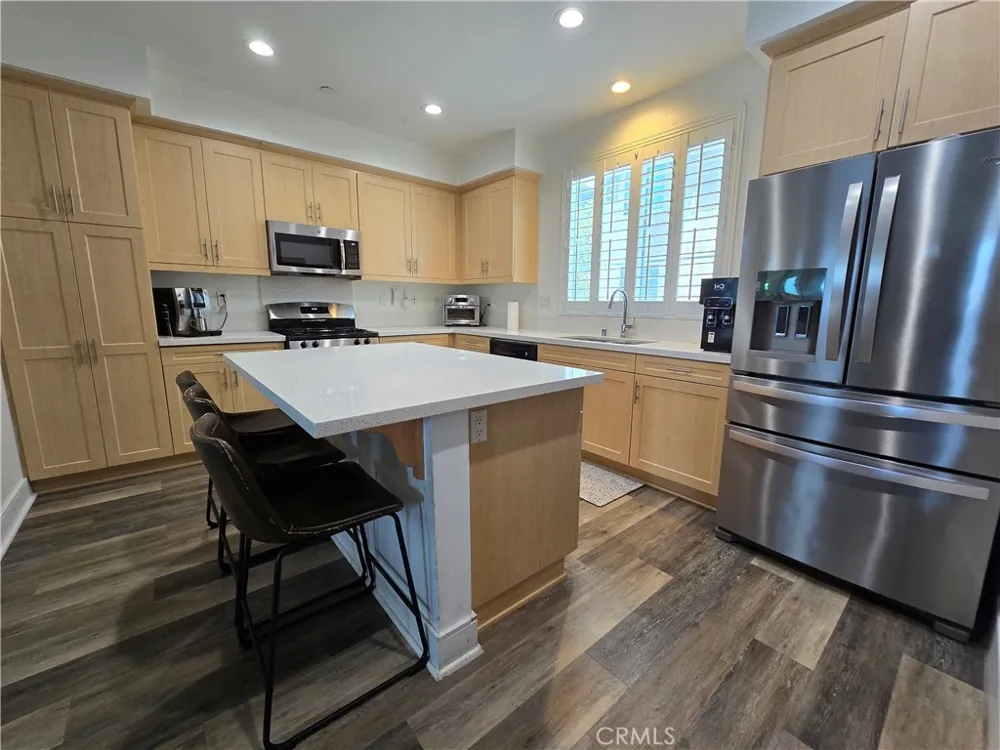 1014 Savi Drive #104 Corona, CA 92878
