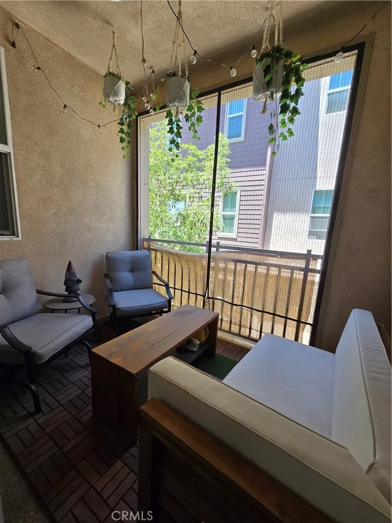 1014 Savi Drive #104 Corona, CA 92878