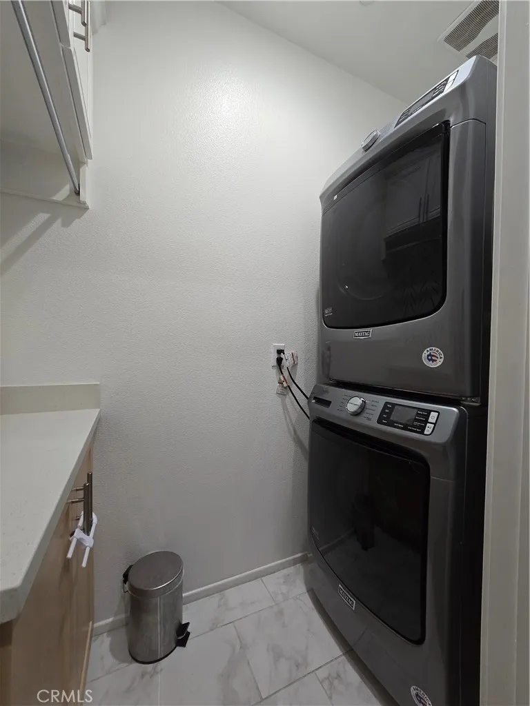 1014 Savi Drive #104 Corona, CA 92878