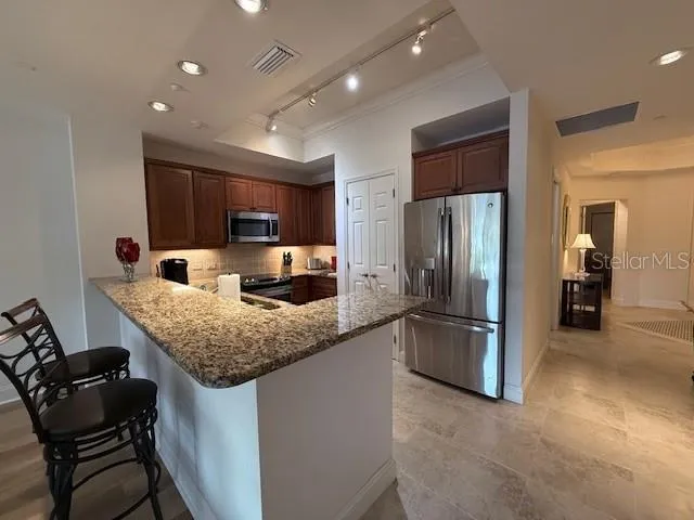 7710 LAKE VISTA COURT #302 Lakewood Ranch, FL 34202