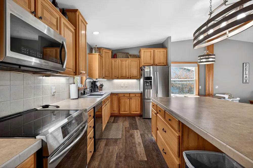 21016 County 80 Nevis, MN 56467