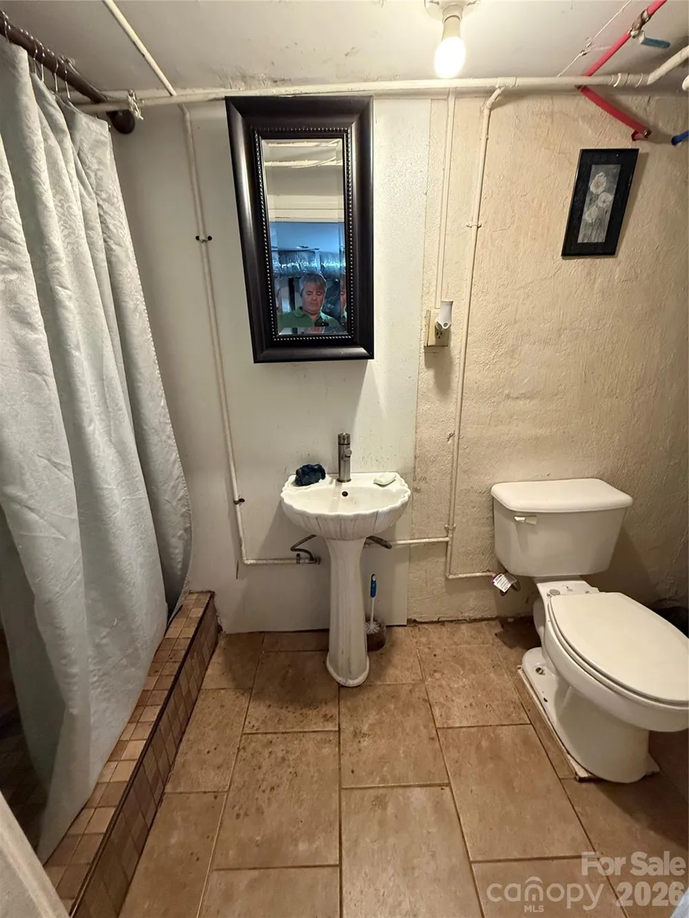 709 Dixie Avenue NW Valdese, NC 28690