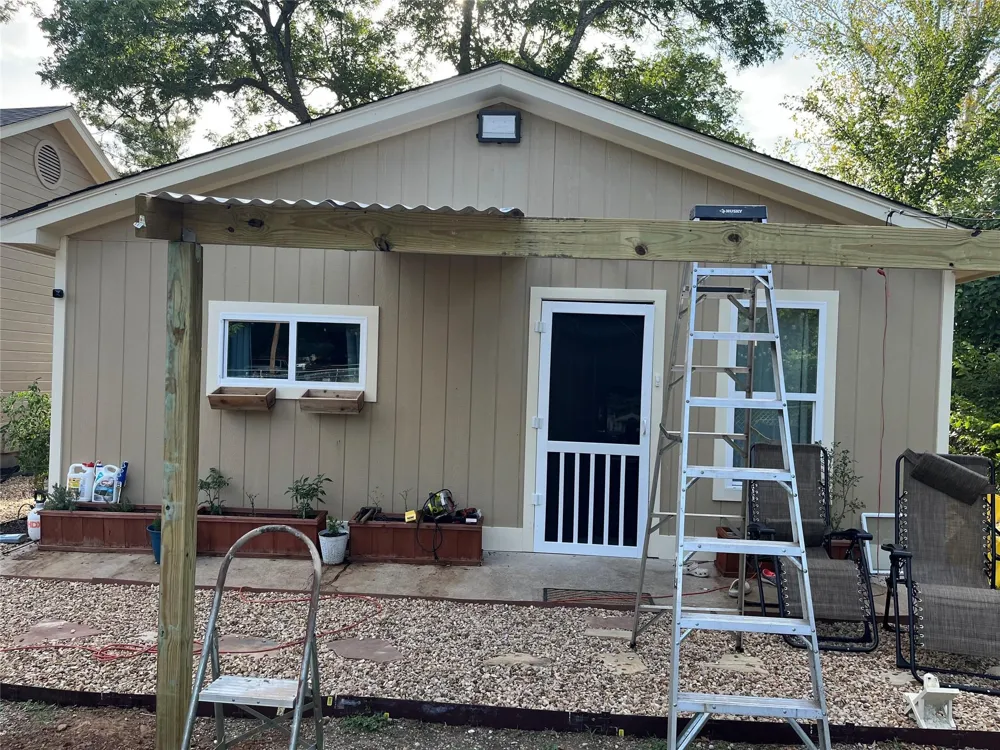 214 County Rd 4870 Newark, TX 76071