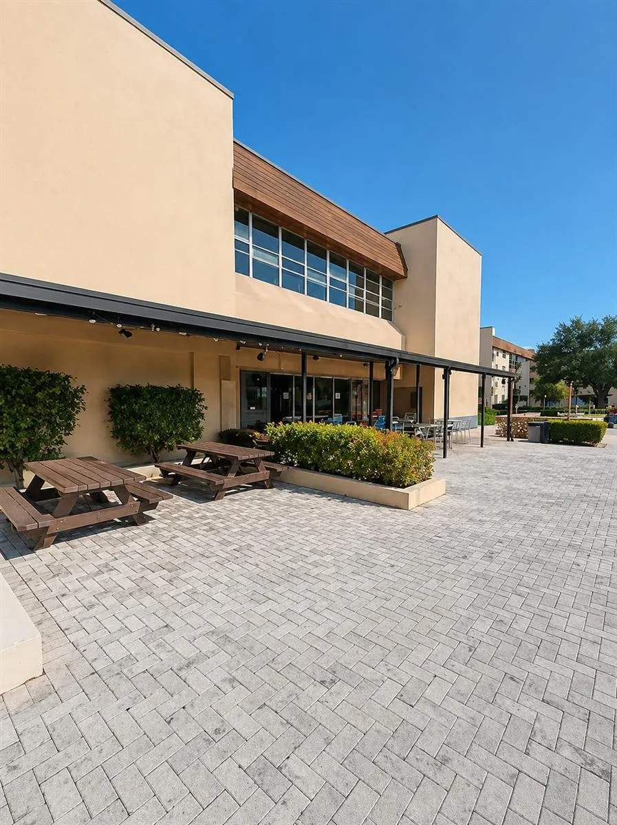 5820 CHURCH AVENUE #129 Tampa, FL 33614
