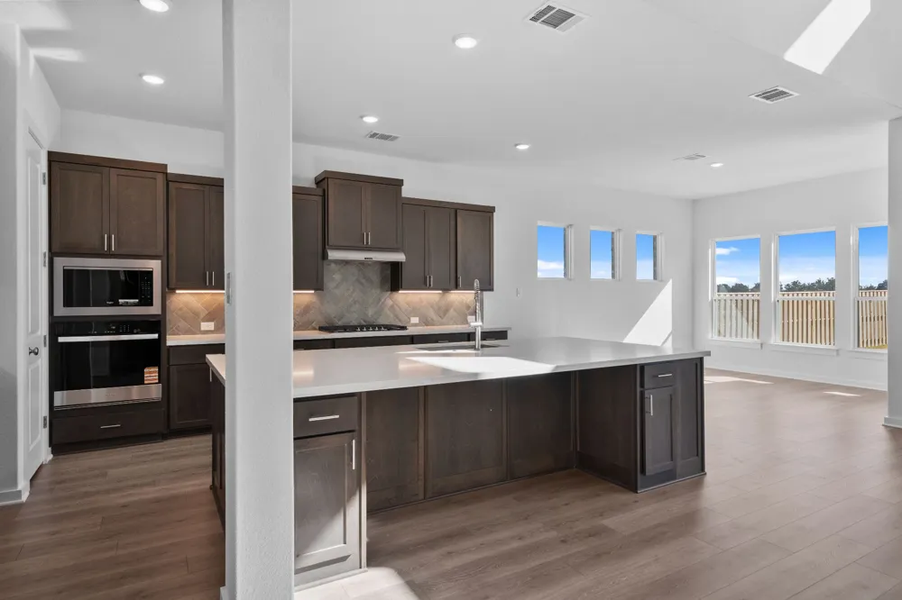 1106 Ellensburg Drive Georgetown, TX 78633