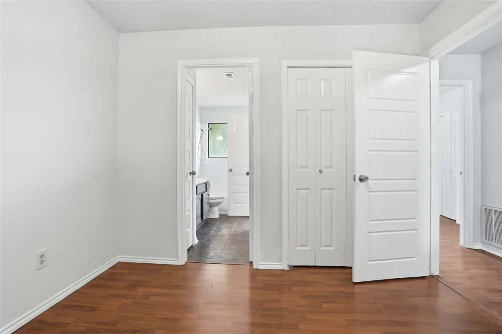 2142 Falcon Ridge Drive Carrollton, TX 75010
