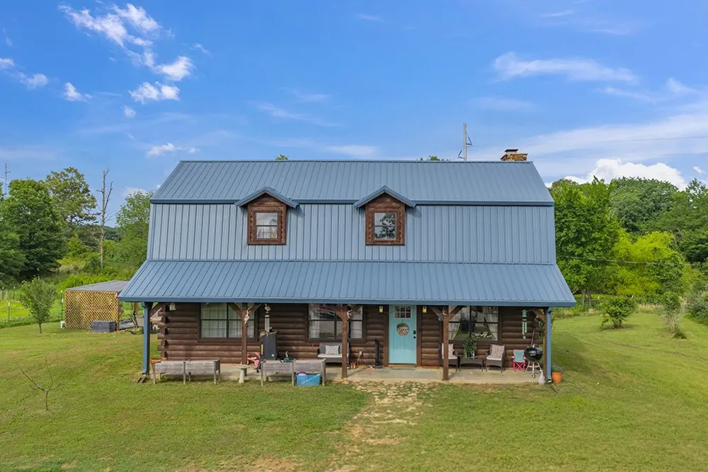 4798 County Road 4235 De Kalb, TX 75559