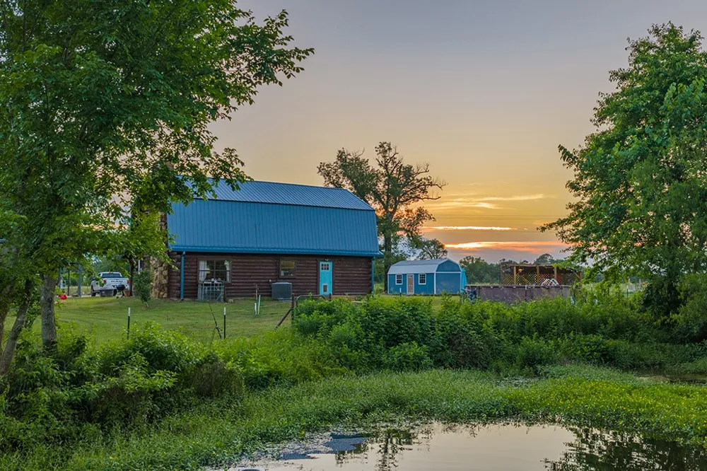 4798 County Road 4235 De Kalb, TX 75559