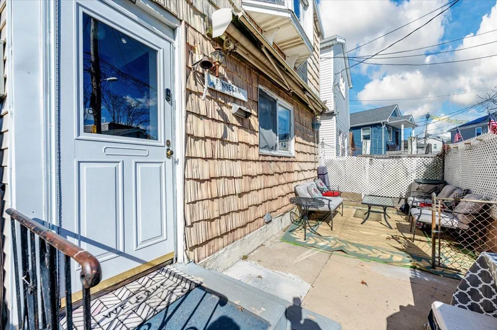 110 Edgewater Park #C Bronx, NY 10465