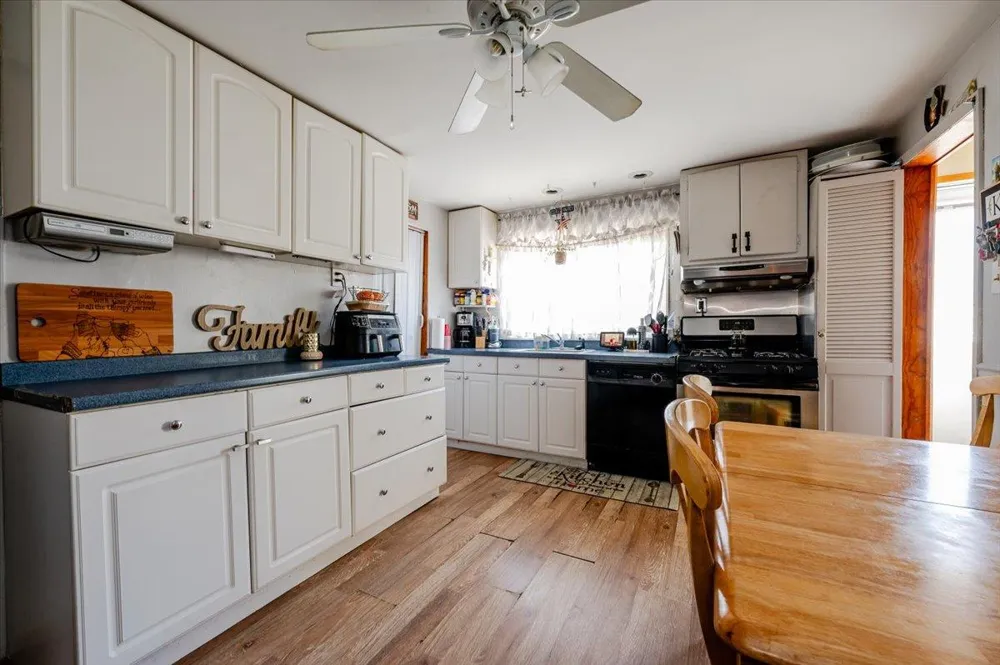 110 Edgewater Park #C Bronx, NY 10465