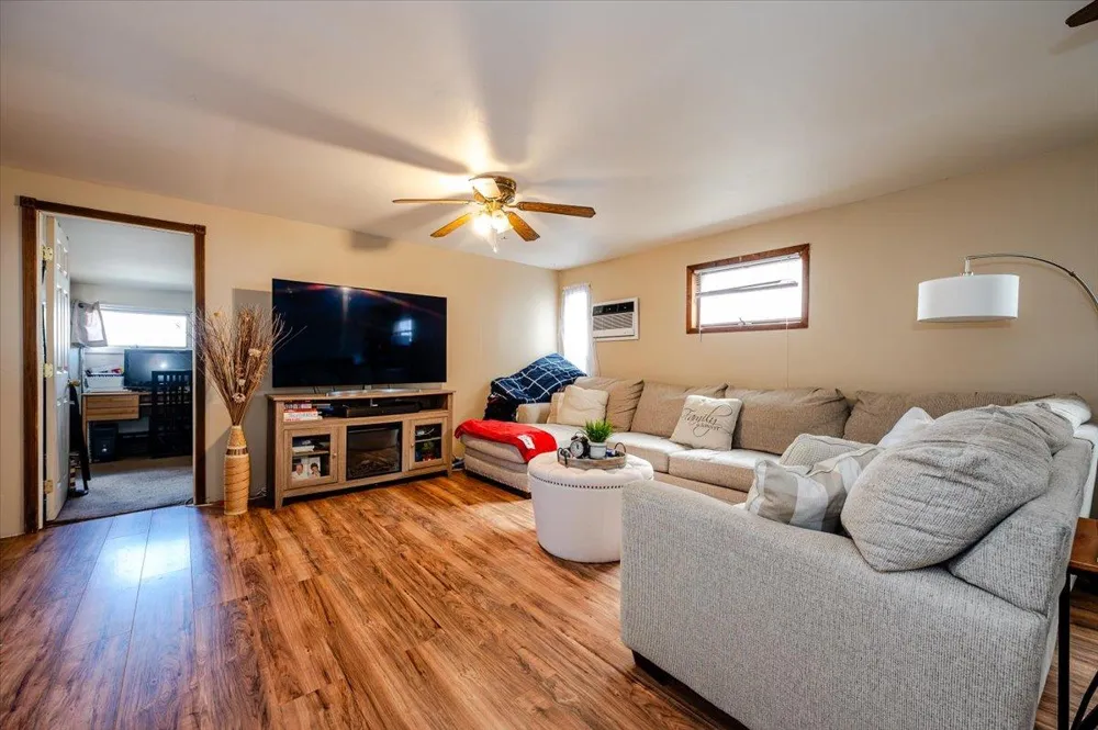 110 Edgewater Park #C Bronx, NY 10465