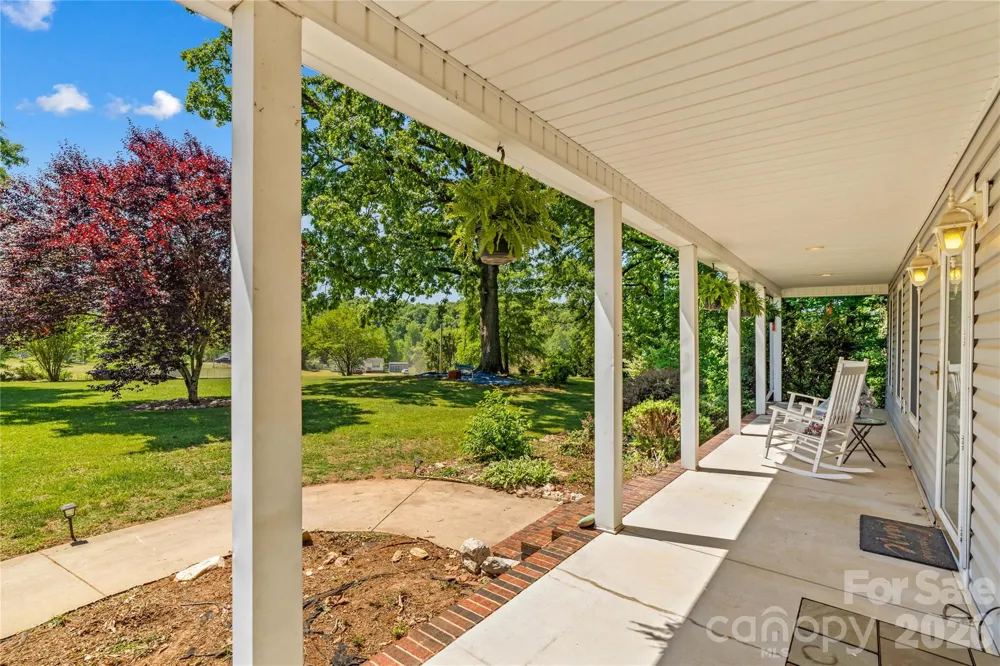 711 Spring Pointe Drive Stony Point, NC 28678