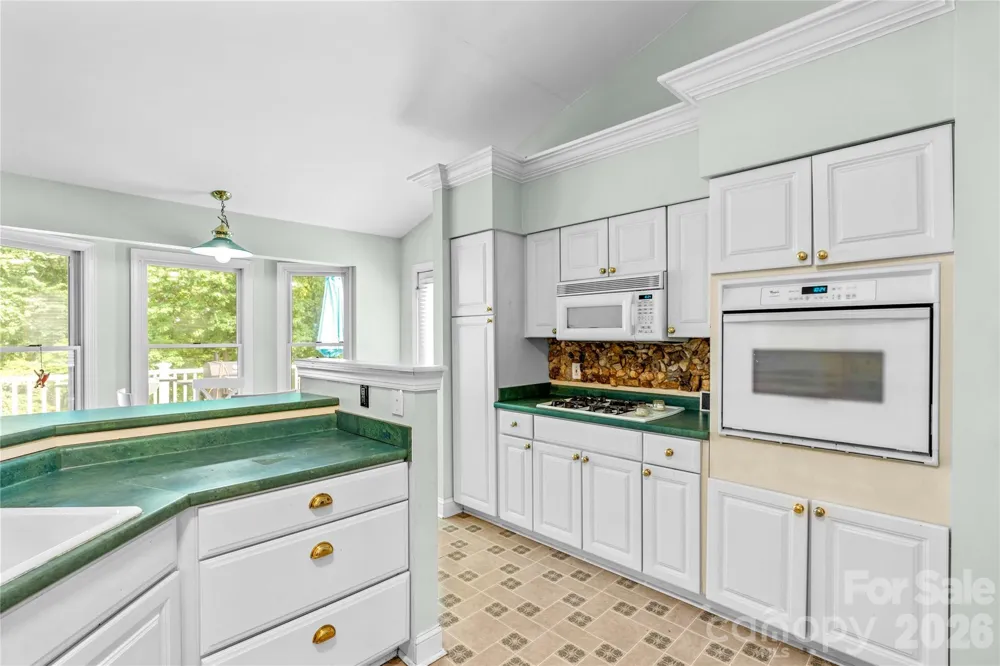 711 Spring Pointe Drive Stony Point, NC 28678