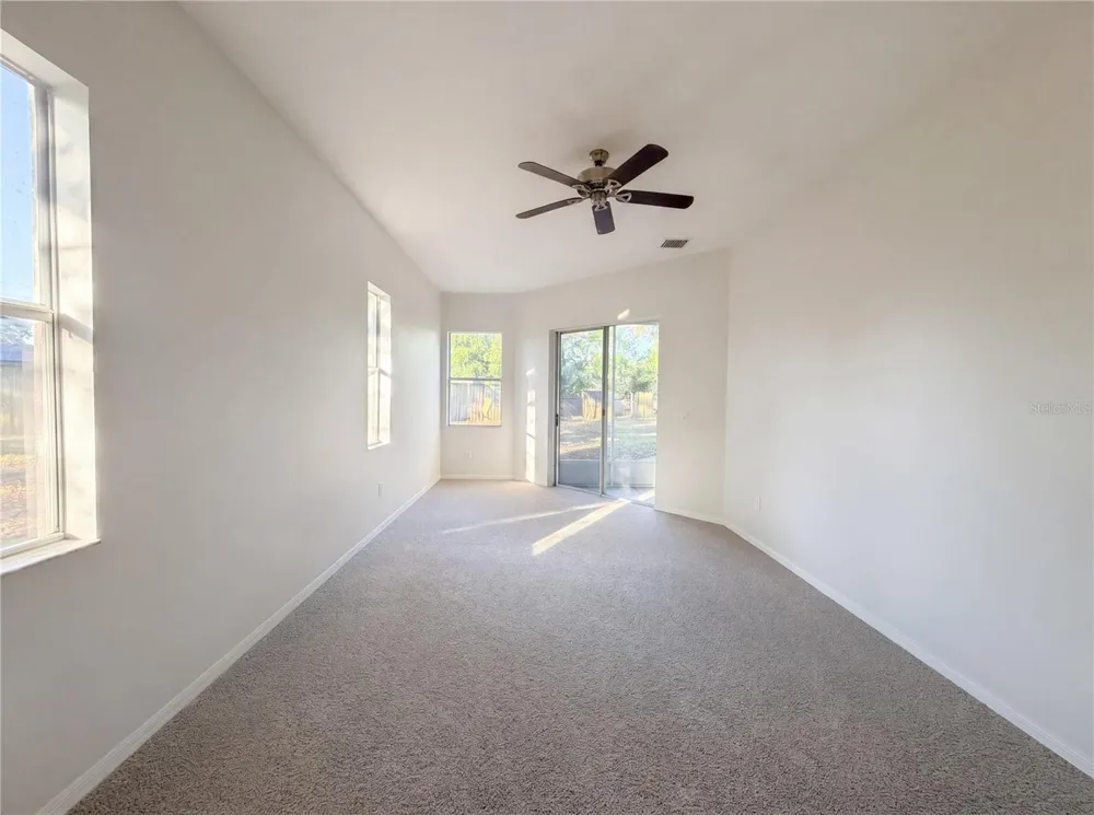 203 TAYLOR BAY LANE Brandon, FL 33510