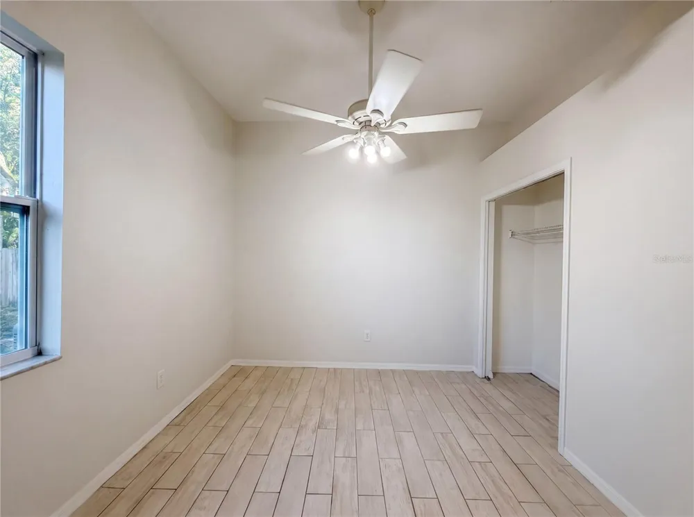 203 TAYLOR BAY LANE Brandon, FL 33510