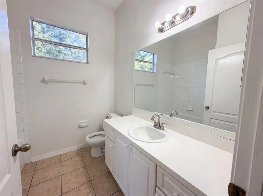 203 TAYLOR BAY LANE Brandon, FL 33510