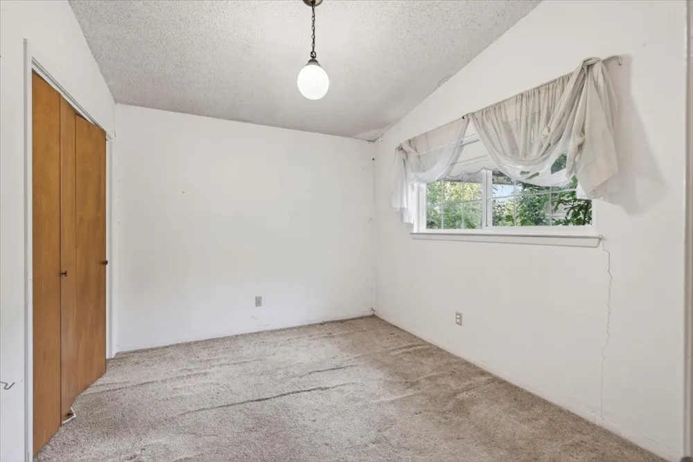 211 Rosemary Drive Trinidad, TX 75163
