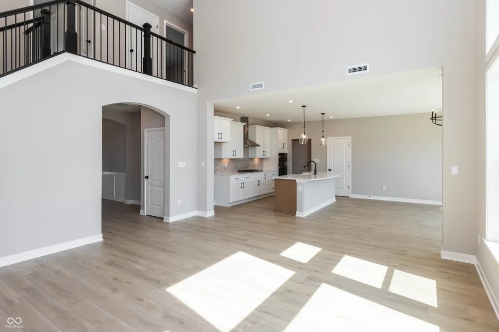 9551 Hemingway Drive Indianapolis, IN 46239
