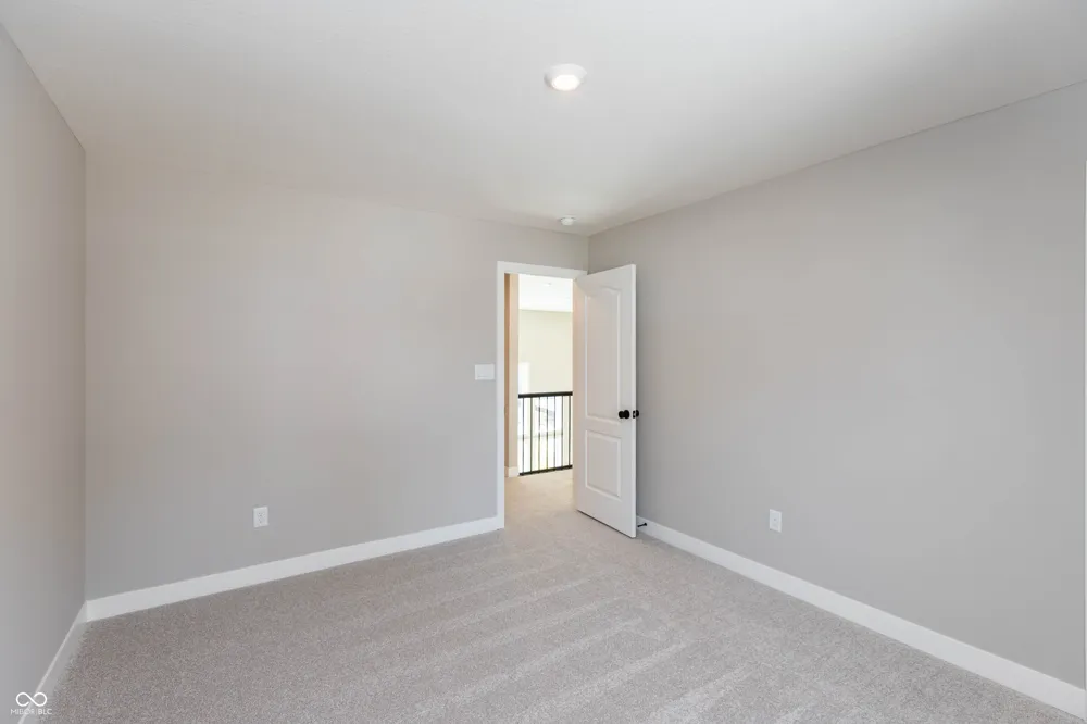 9551 Hemingway Drive Indianapolis, IN 46239
