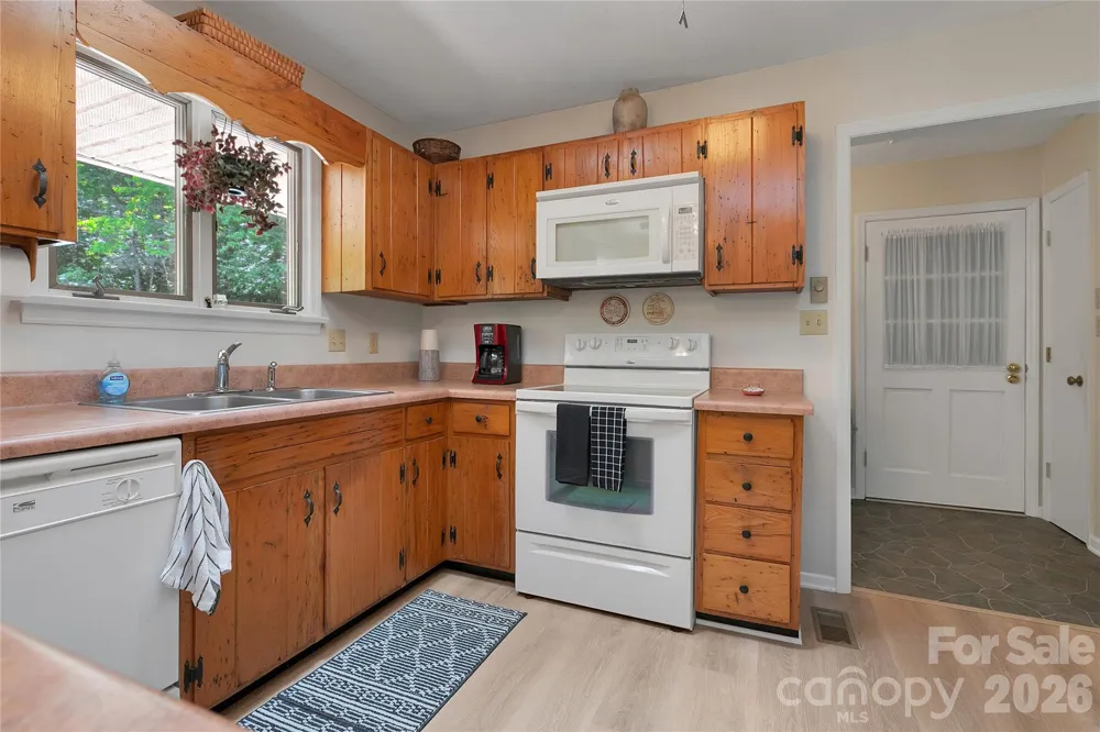 94 Sweetwater Lane Pisgah Forest, NC 28768