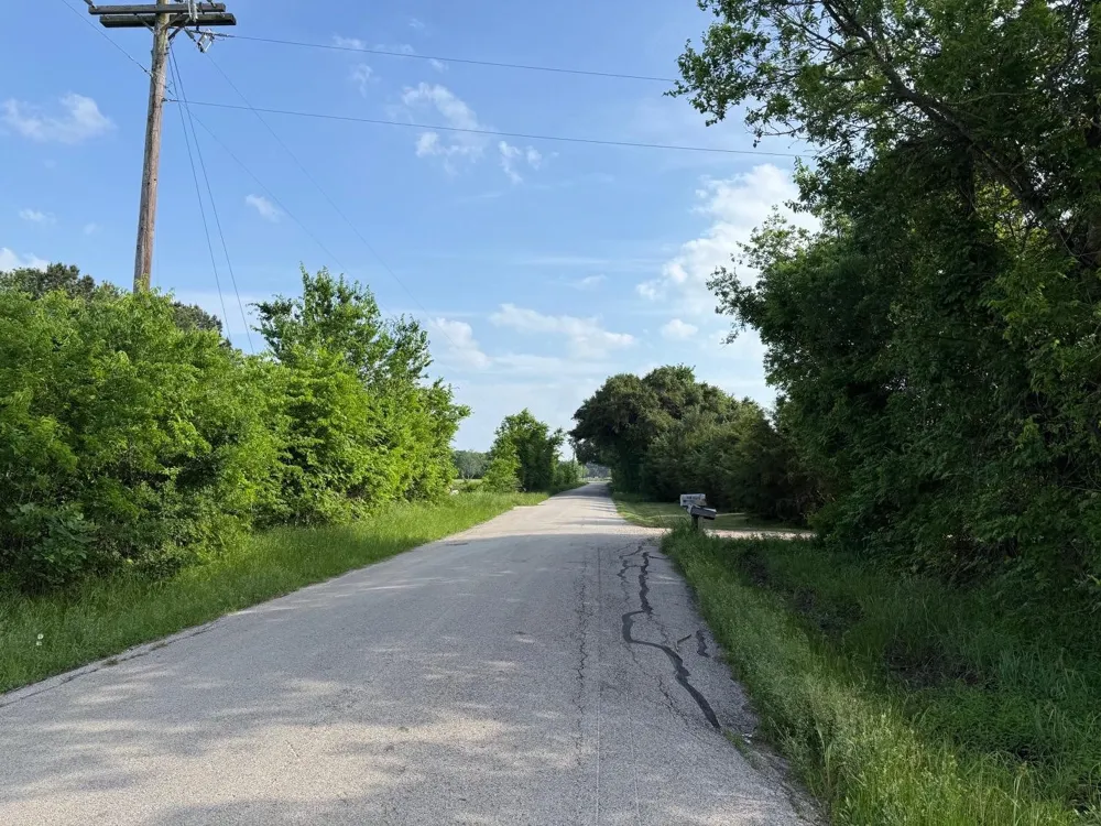 CR 4072 Kemp, TX 75143