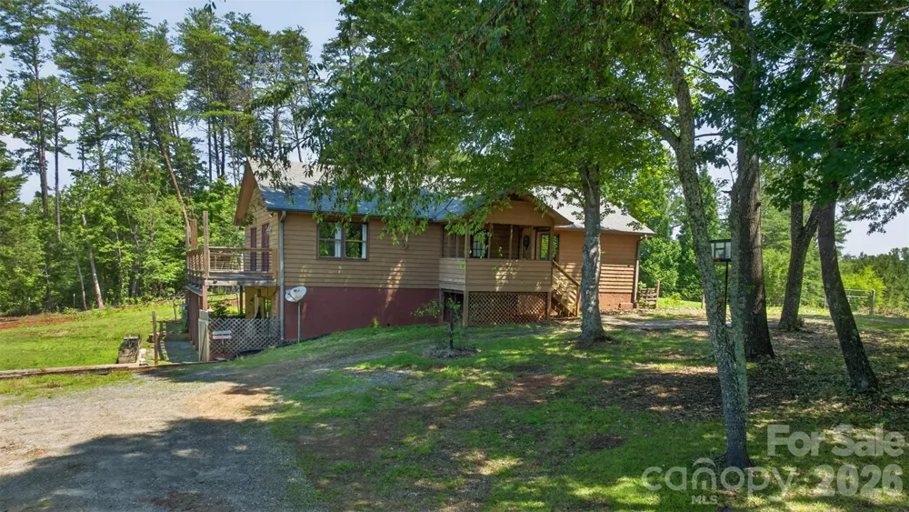 66 Misery Ridge Mill Spring, NC 28756