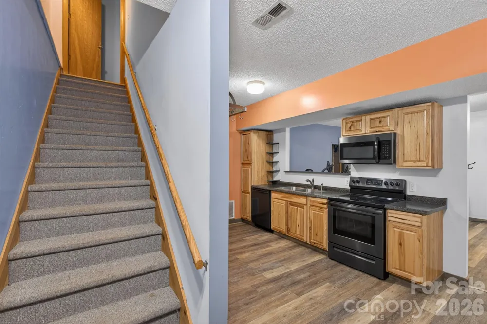 66 Misery Ridge Mill Spring, NC 28756
