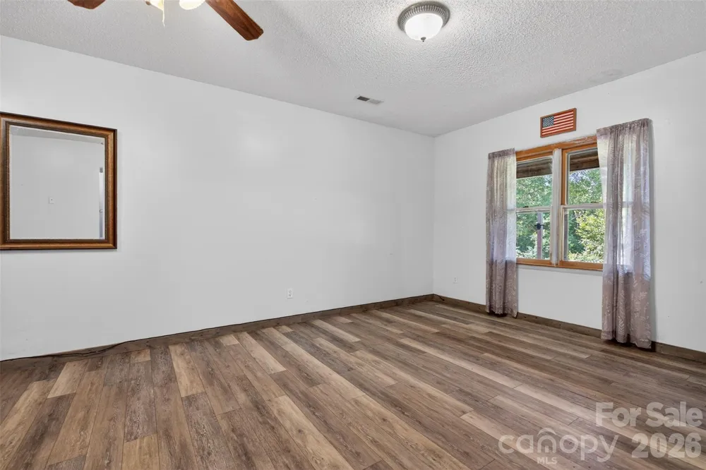 66 Misery Ridge Mill Spring, NC 28756
