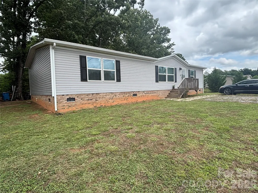 3512 Meldonna Drive Maiden, NC 28650