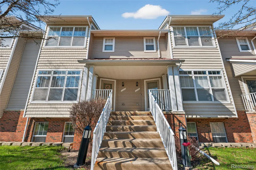 11693 Squiers Boulevard Utica City, MI 48315