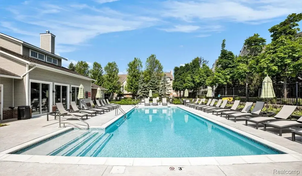 11693 Squiers Boulevard Utica City, MI 48315