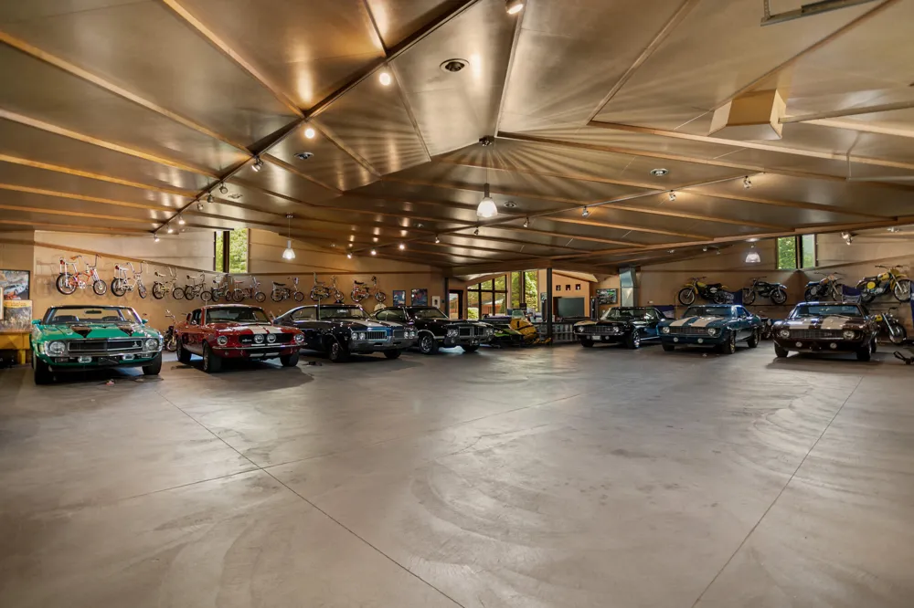 6479 144th Avenue Laketown Township, MI 49423
