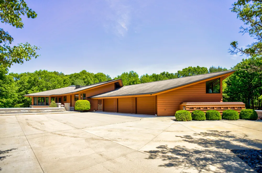 6479 144th Avenue Laketown Township, MI 49423