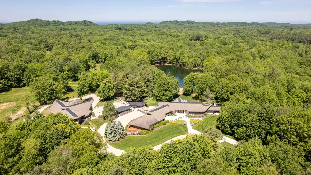 6479 144th Avenue Laketown Township, MI 49423