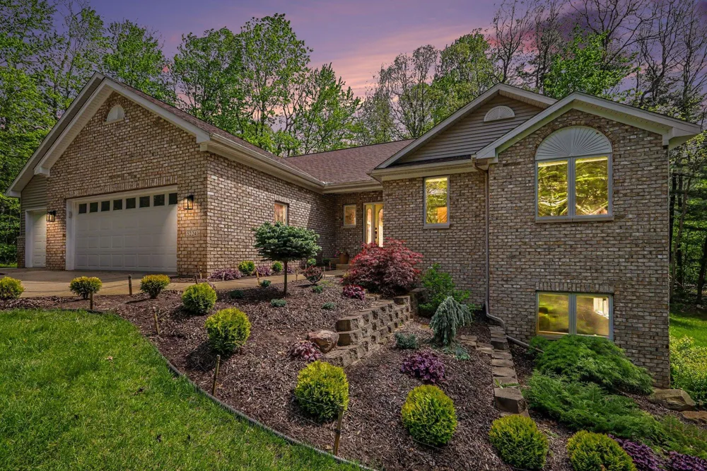 5224 Bonasa Drive NE Courtland Township, MI 49341