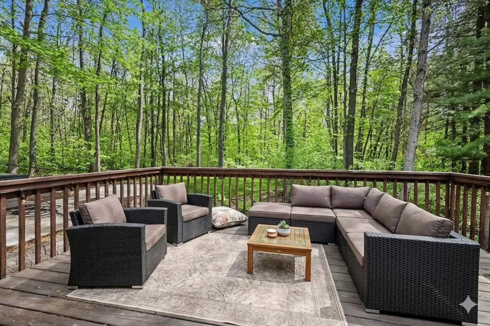 5224 Bonasa Drive NE Courtland Township, MI 49341
