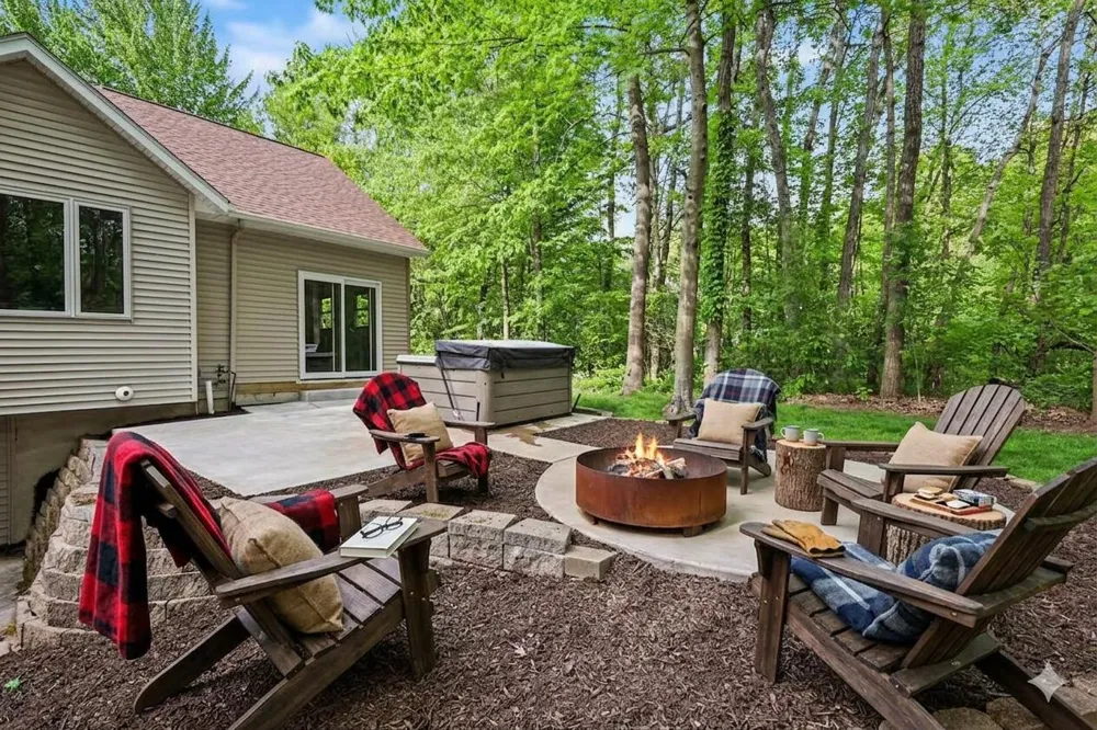5224 Bonasa Drive NE Courtland Township, MI 49341